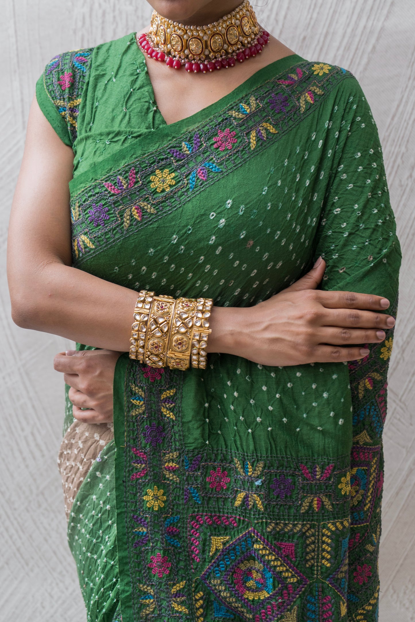 Moonga Kantha Embroidery Ombre Grey-Green Bandhej Saree