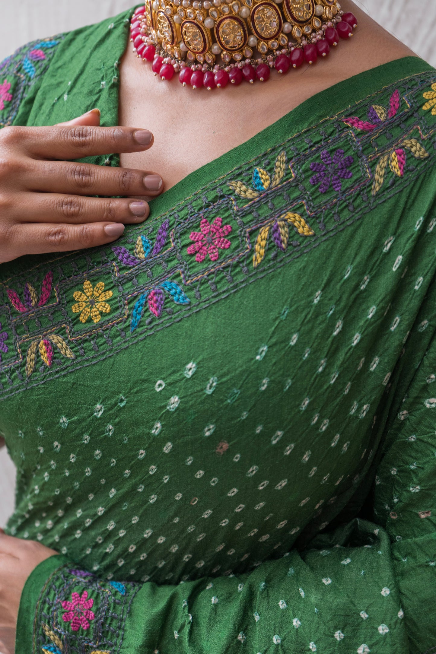 Moonga Kantha Embroidery Ombre Grey-Green Bandhej Saree