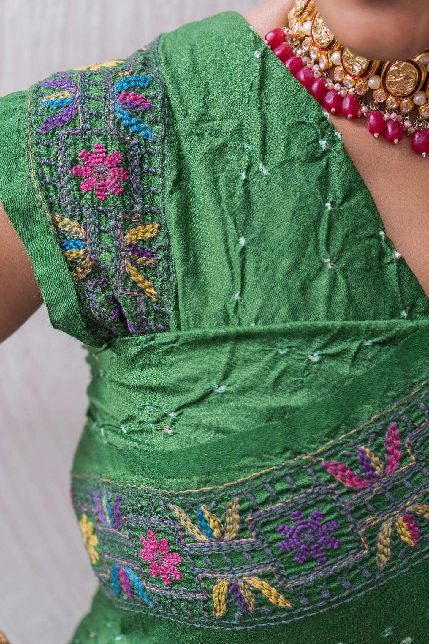 Moonga Kantha Embroidery Ombre Grey-Green Bandhej Saree