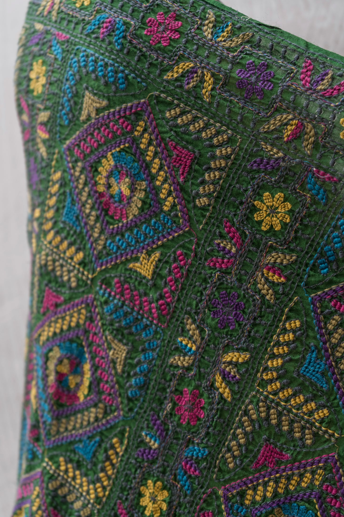 Moonga Kantha Embroidery Ombre Grey-Green Bandhej Saree