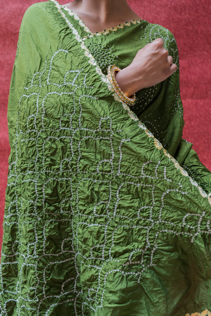 Mulberry Rai Dana Green Bandhej Saree