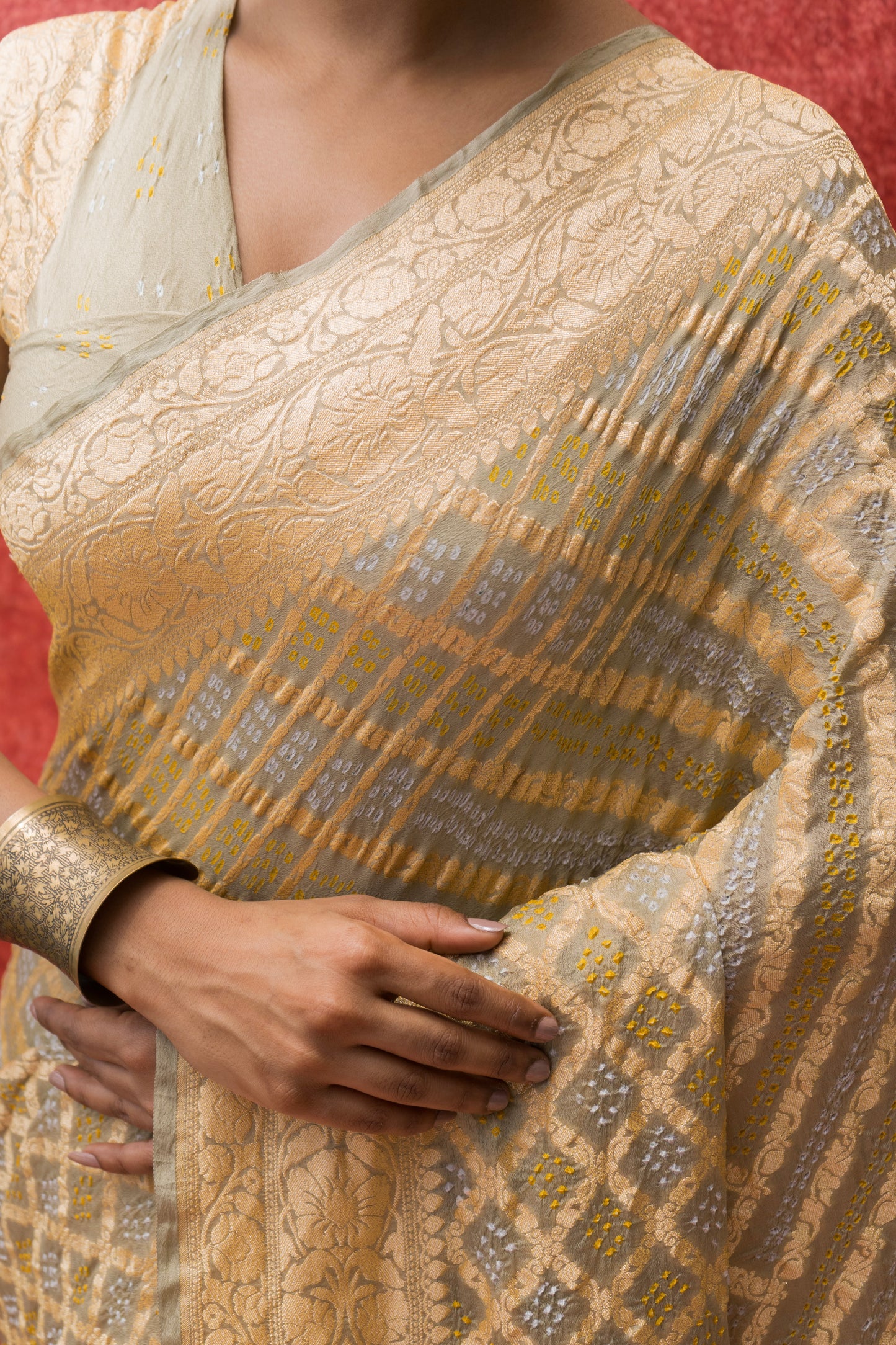 Georgette Neemzari Jaal Grey Bandhej Saree