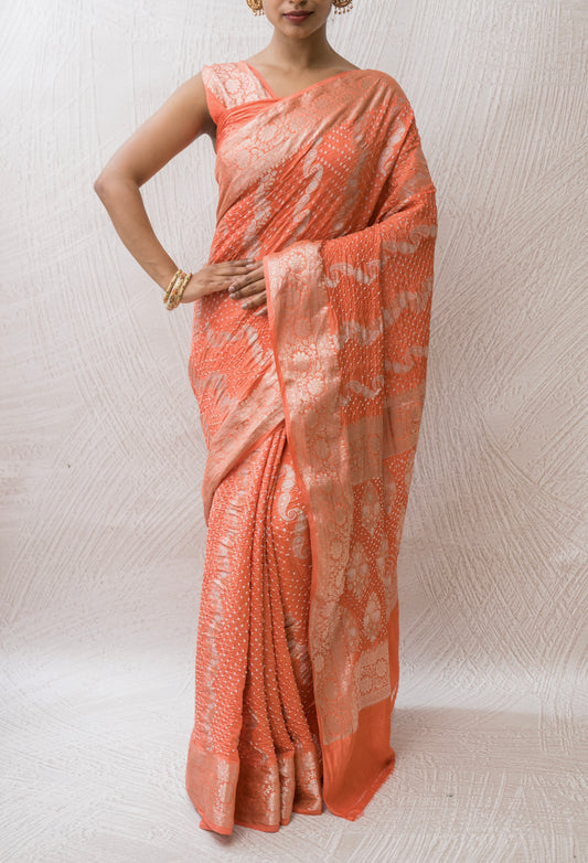 Chiniya Sona Rupa Stripes Bandhej Peach Saree