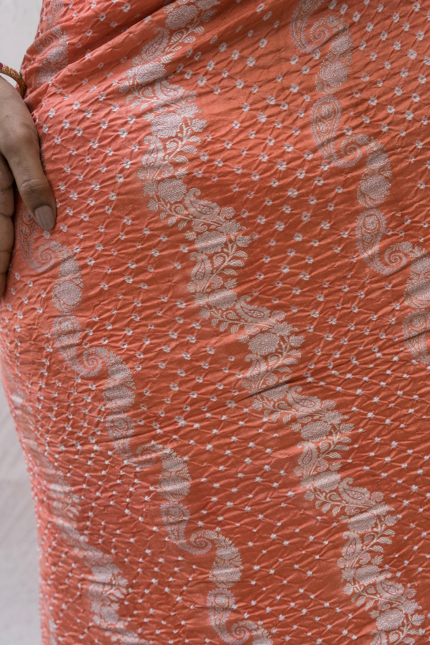 Chiniya Sona Rupa Stripes Bandhej Peach Saree