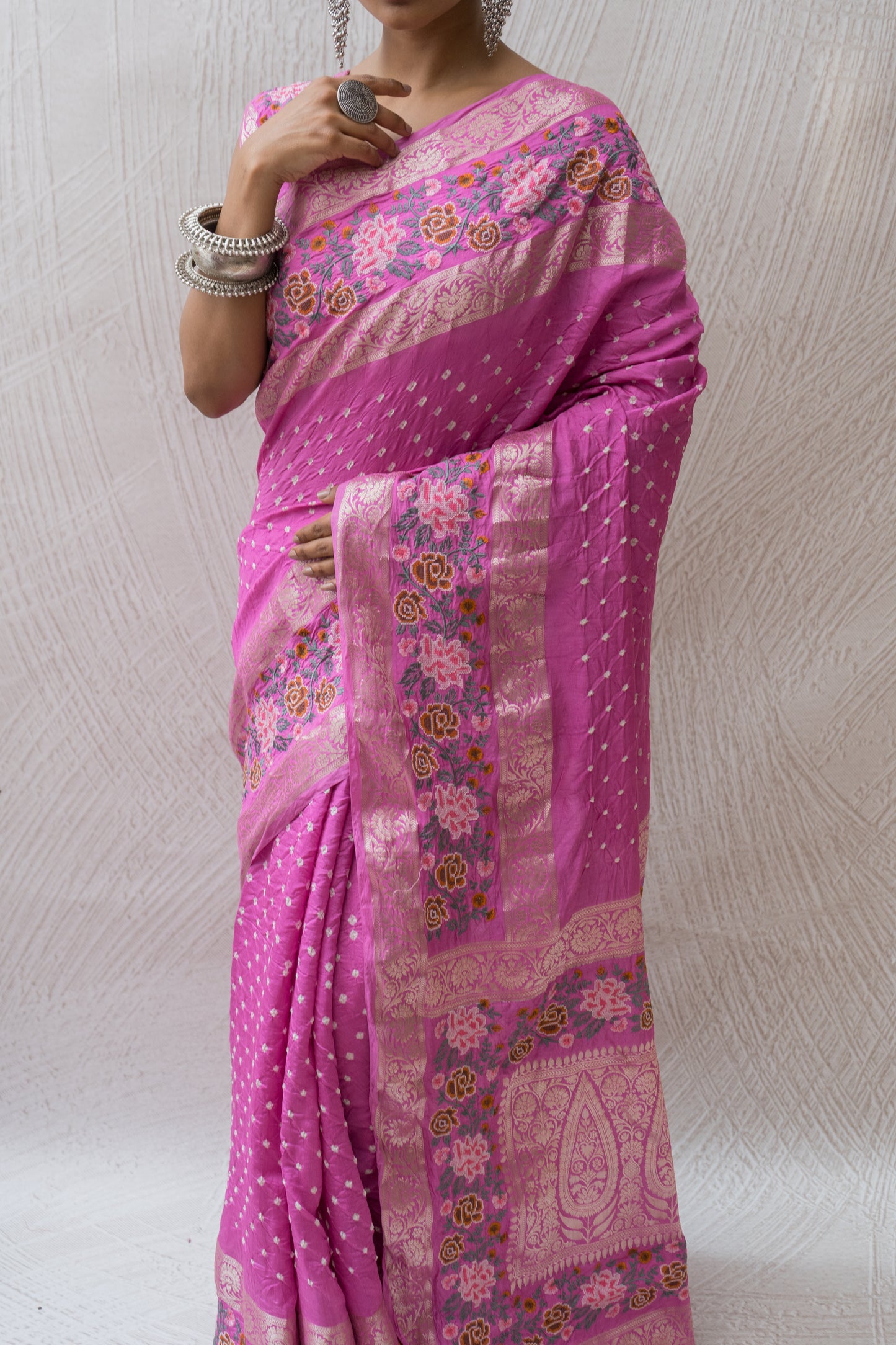 Chiniya Embroidered Double Border Purple Bandhej Saree