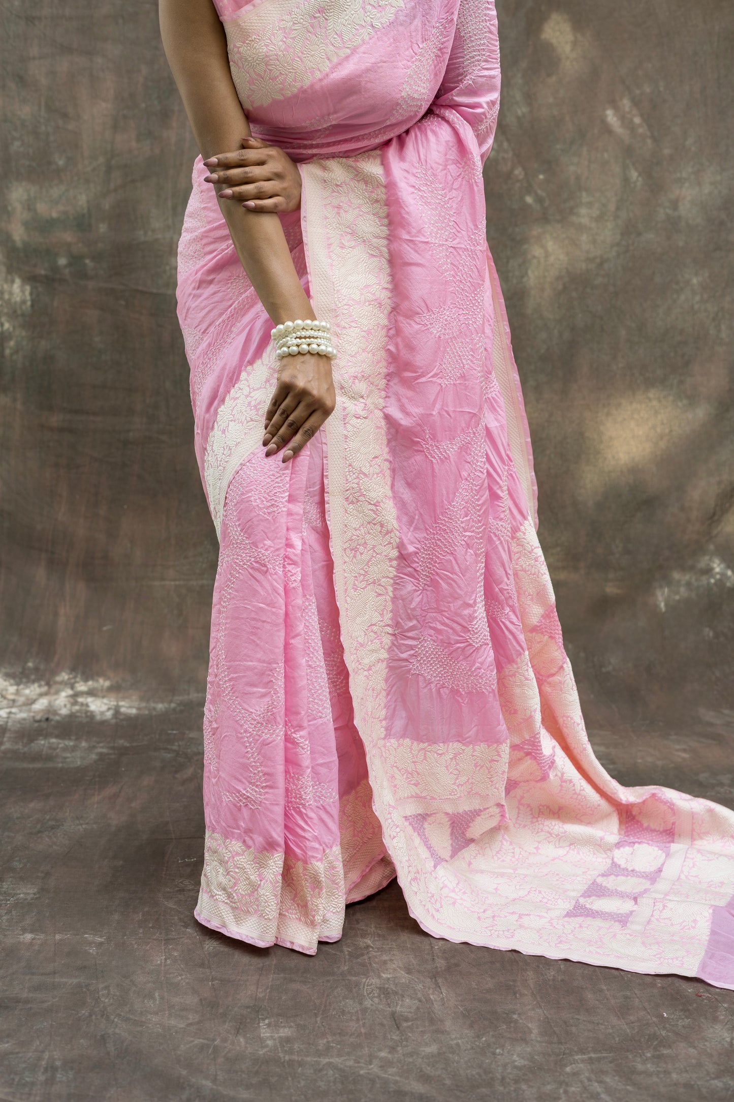 Katan Parsi Pastel Pink Bandhej Saree