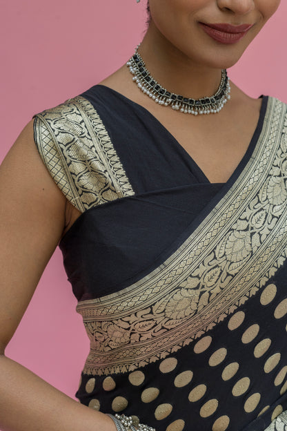 Khaddi Polka Dots Black Saree