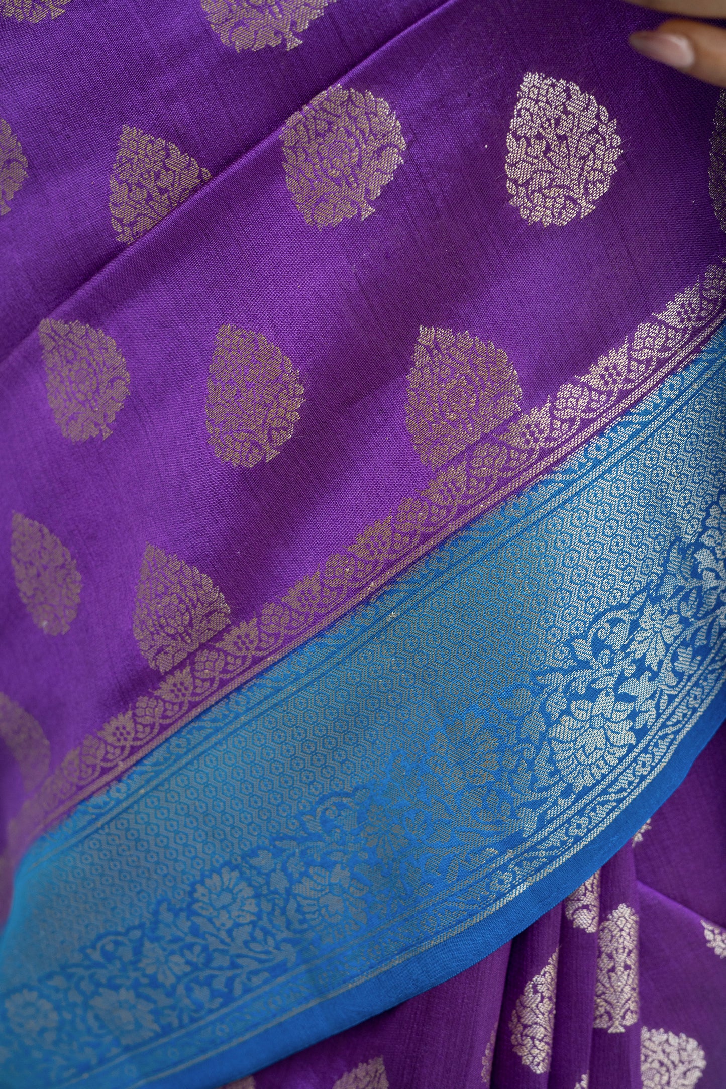 Handloom Chiniya Silk Purple-Blue Saree
