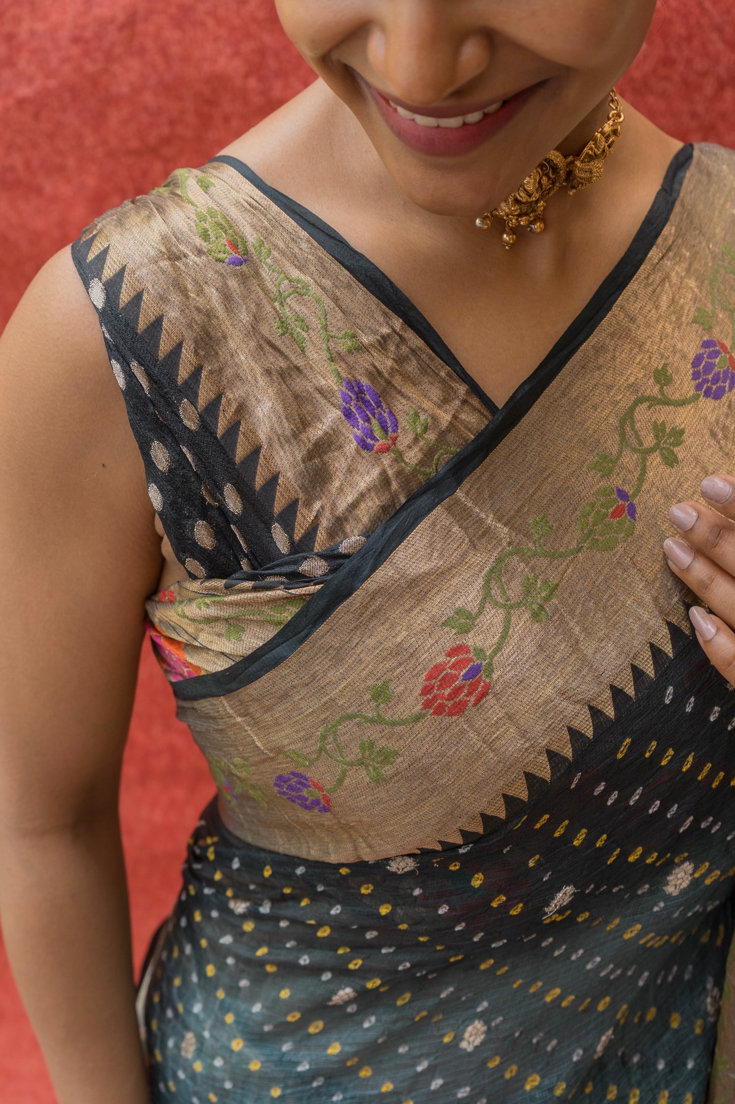 Kota Doria Paithani Meenakari Ombre Grey Bandhej Saree