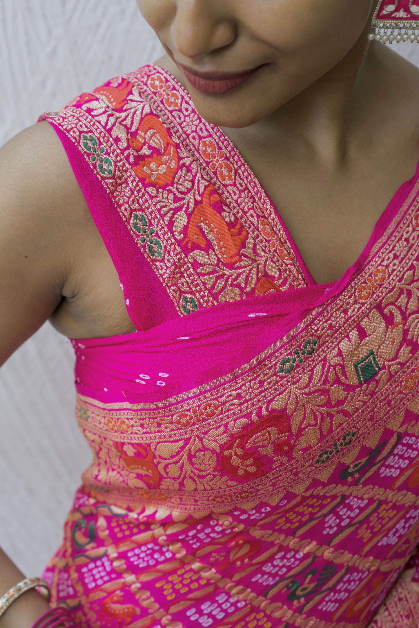 Georgette Shikargah Jaal Meenakari Rani Bandhej Saree