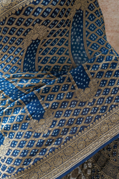 Georgette Neemzari Stripes Jaal Bandhej Ombre Blue Saree