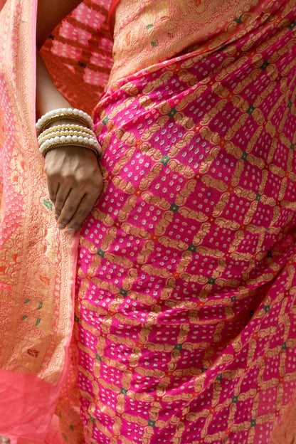 Georgette Figure Weaving Meenakari Ombre Pink Bandhej Saree