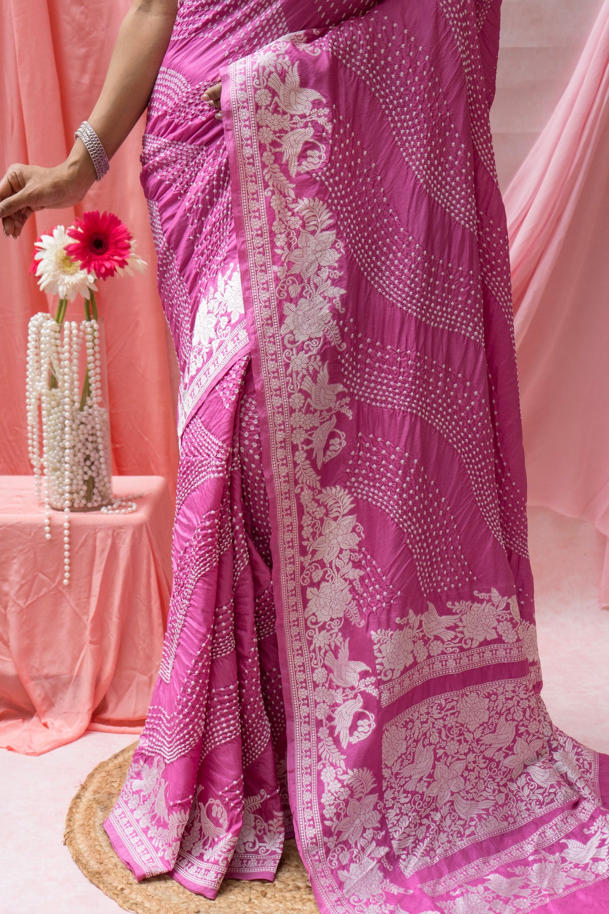 Katan Parsi Rai Dana Pink Bandhej Saree