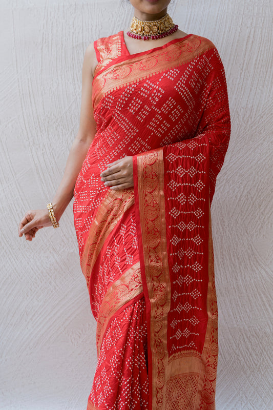 Chiniya Double Border Red Bandhej Saree