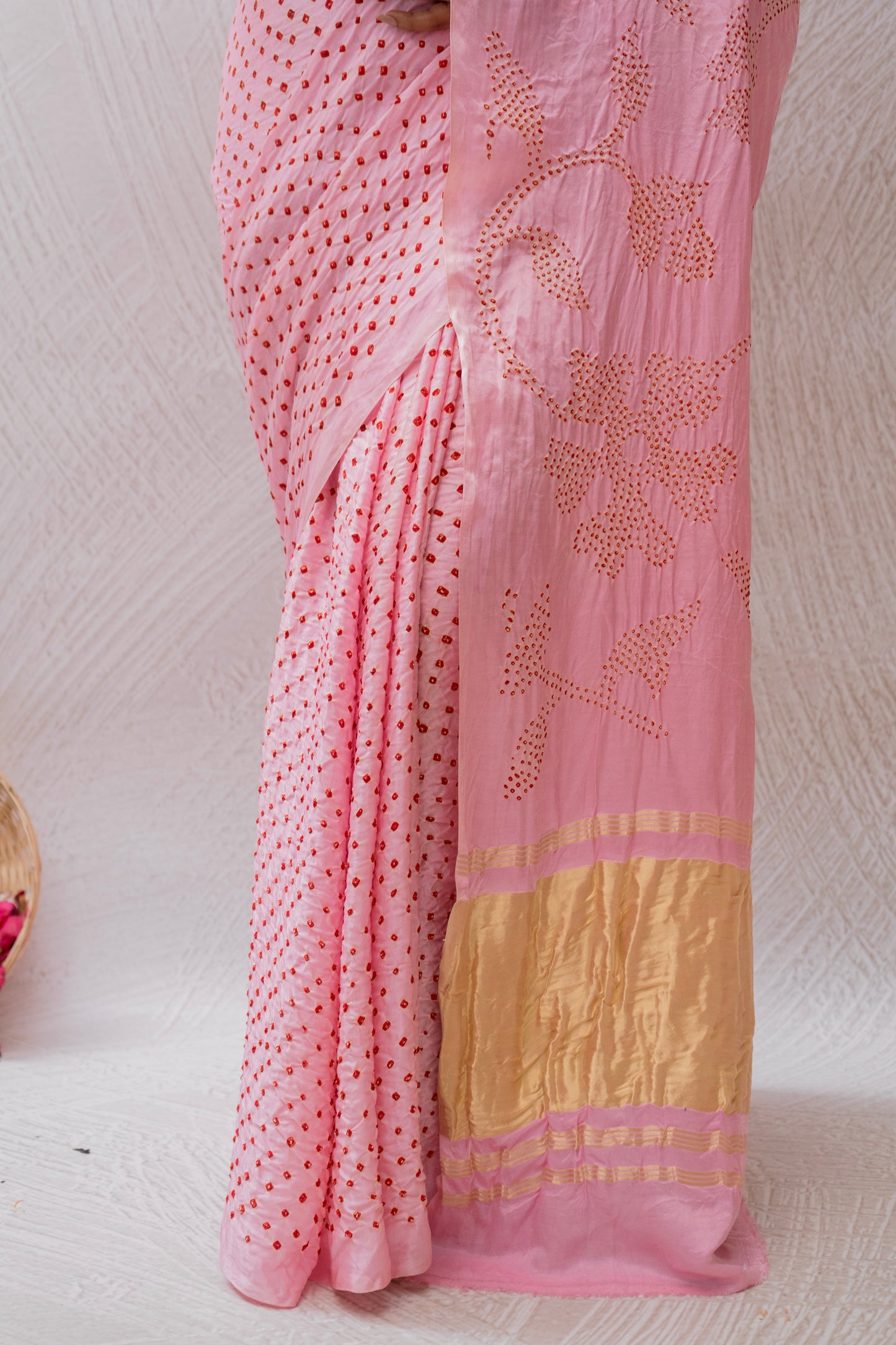Gajji Pink Rai Dana Baby Pink Bandhej Saree