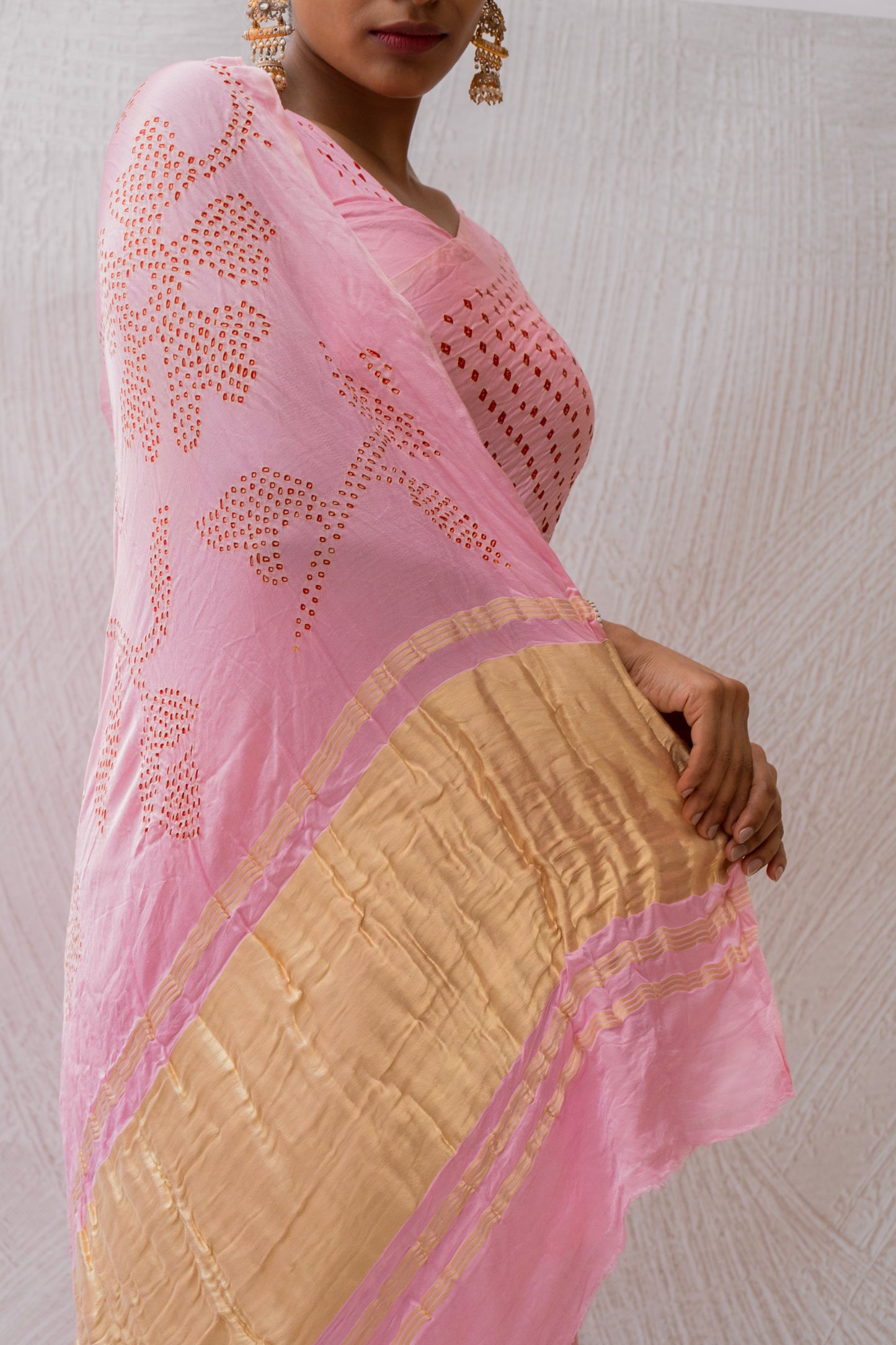 Gajji Pink Rai Dana Baby Pink Bandhej Saree