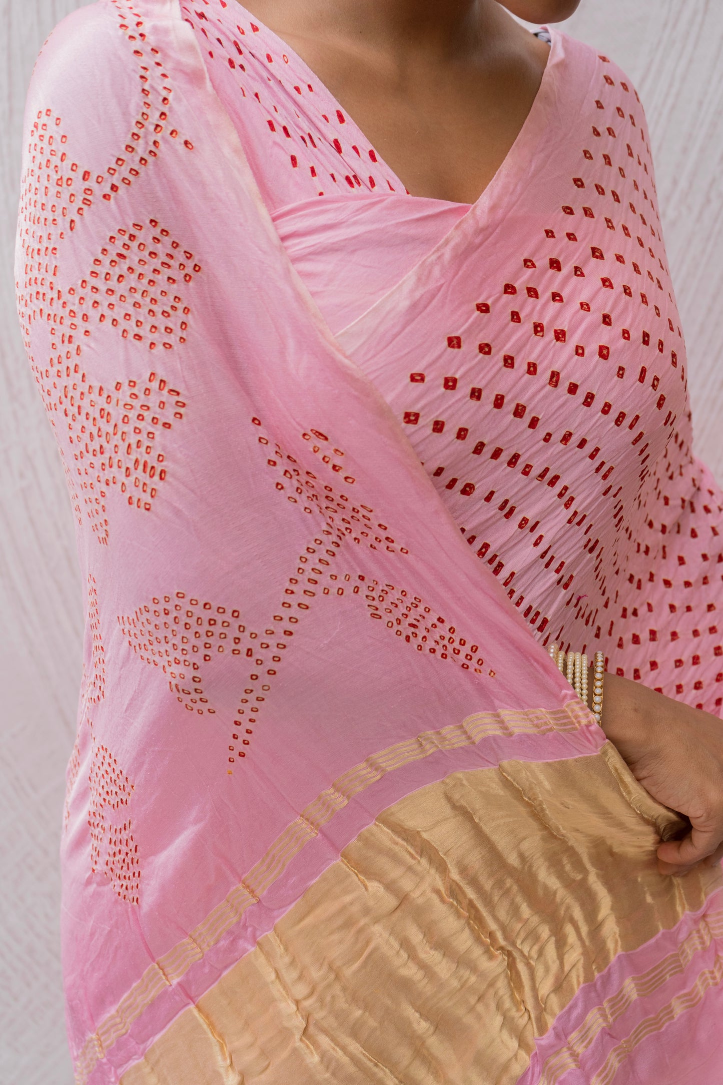 Gajji Pink Rai Dana Baby Pink Bandhej Saree
