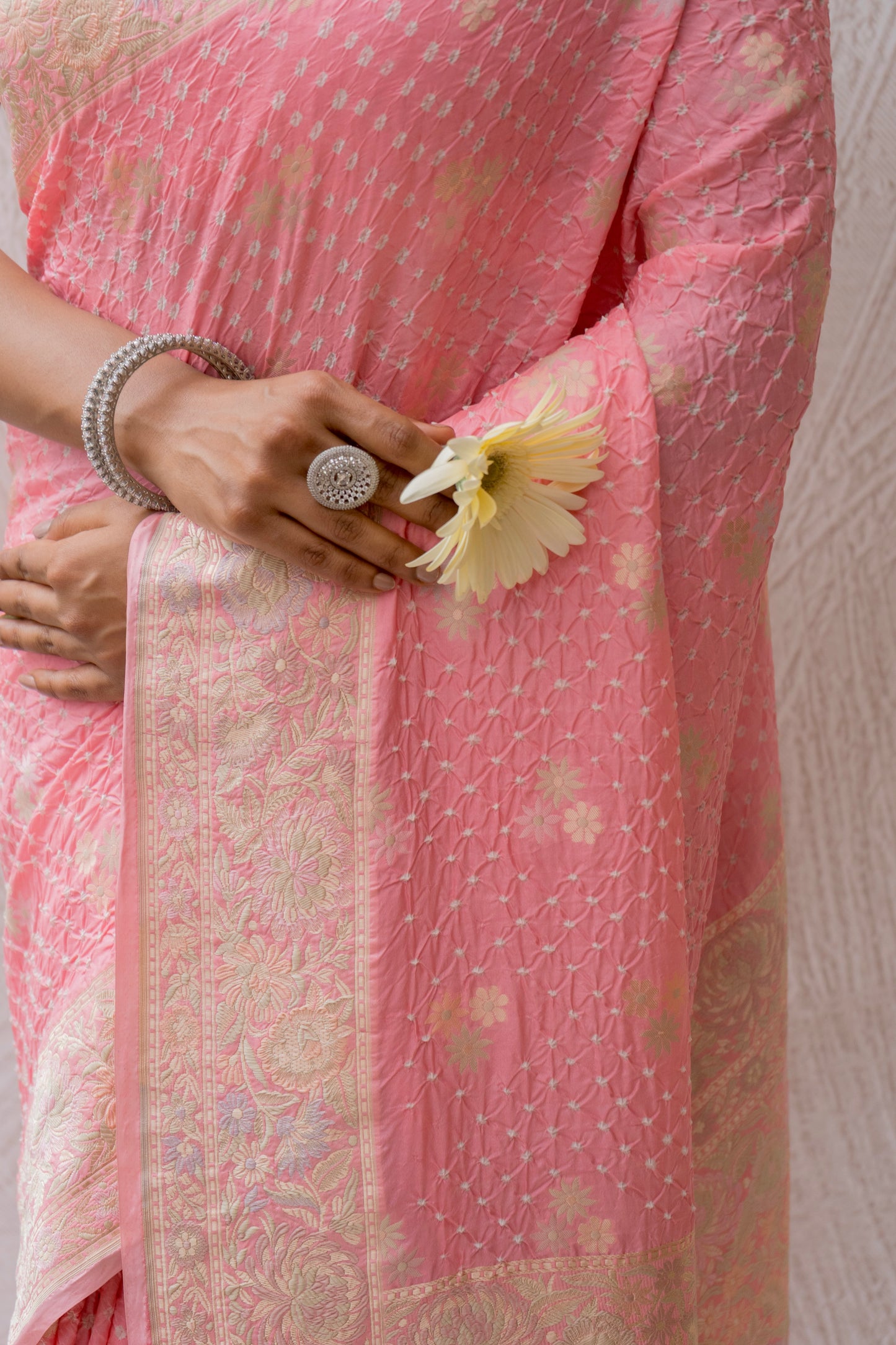Katan Parsi Booti Rai Dana Pastel Pink Bandhej Saree