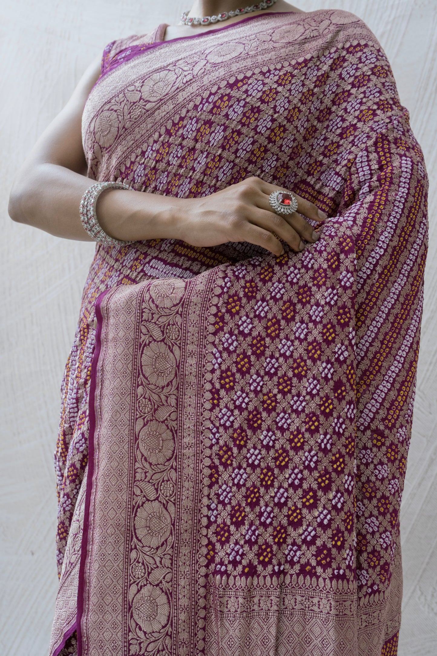 Georgette Leheriya Weaving Purple Bandhej Saree