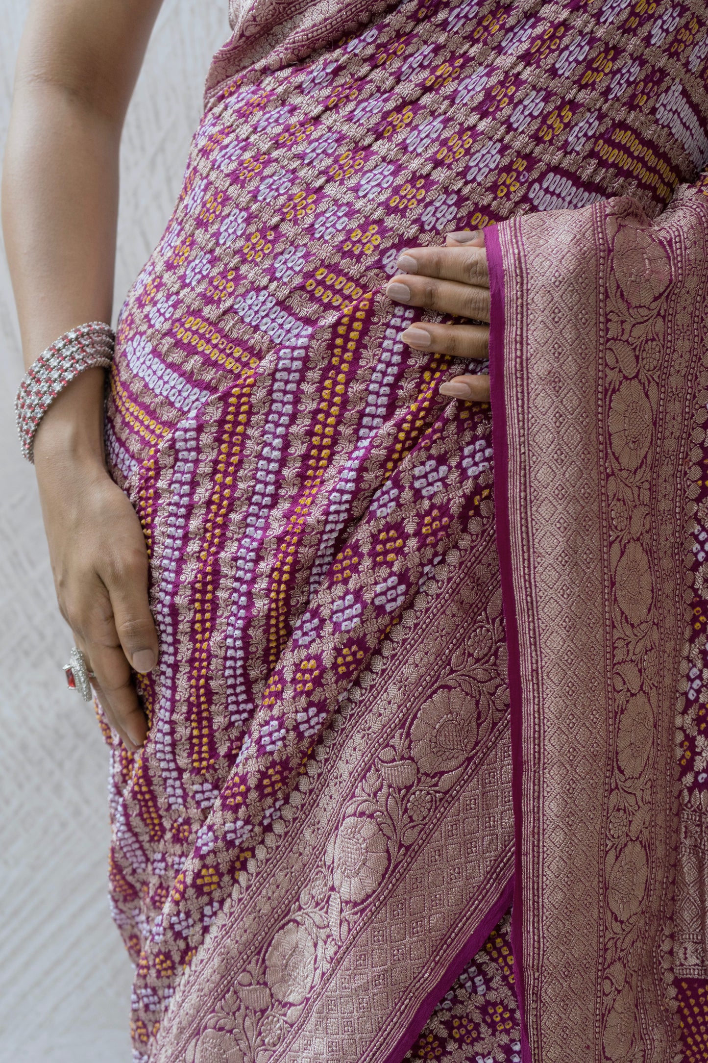 Georgette Leheriya Weaving Purple Bandhej Saree