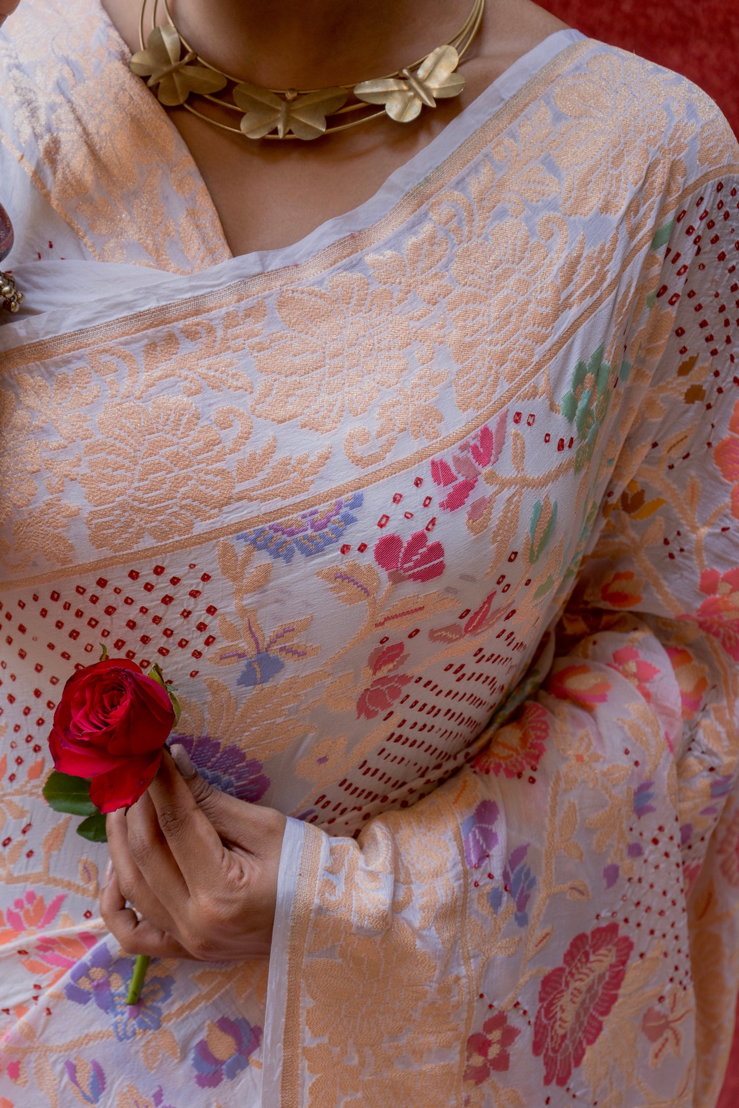 Georgette Neemzari Tilfi Meenakari Red Rai Dana White Bandhej Saree