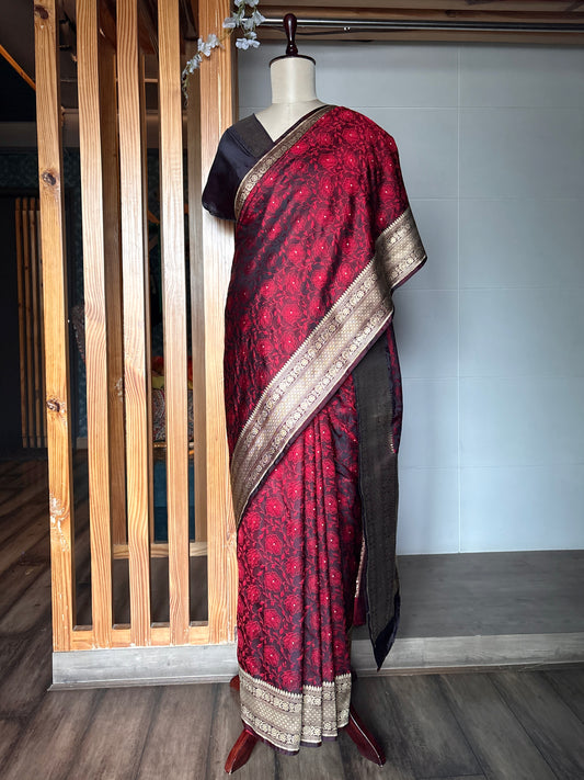 Red Floral Tanchoi With Zari Saree