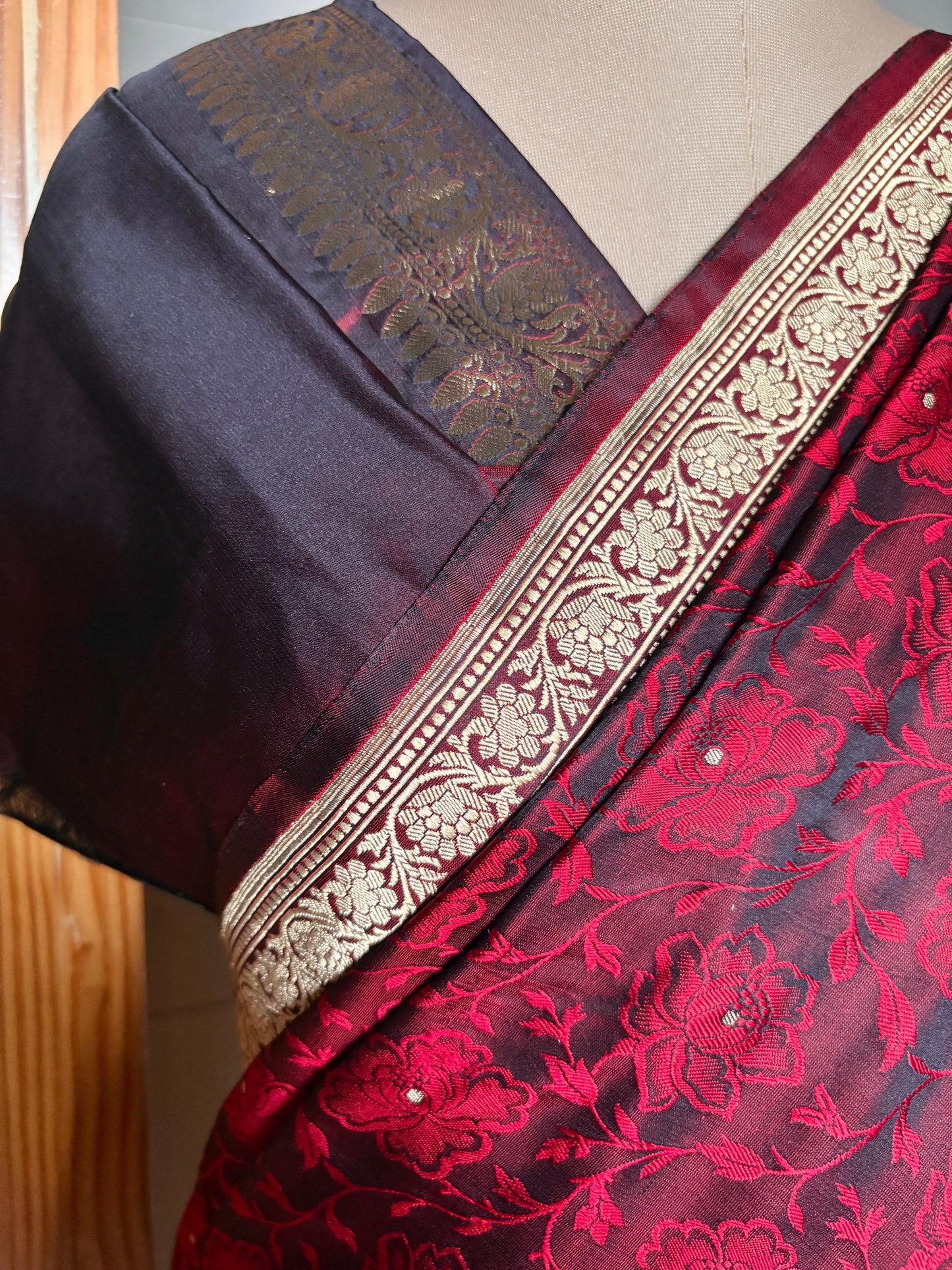Red Floral Tanchoi With Zari Saree
