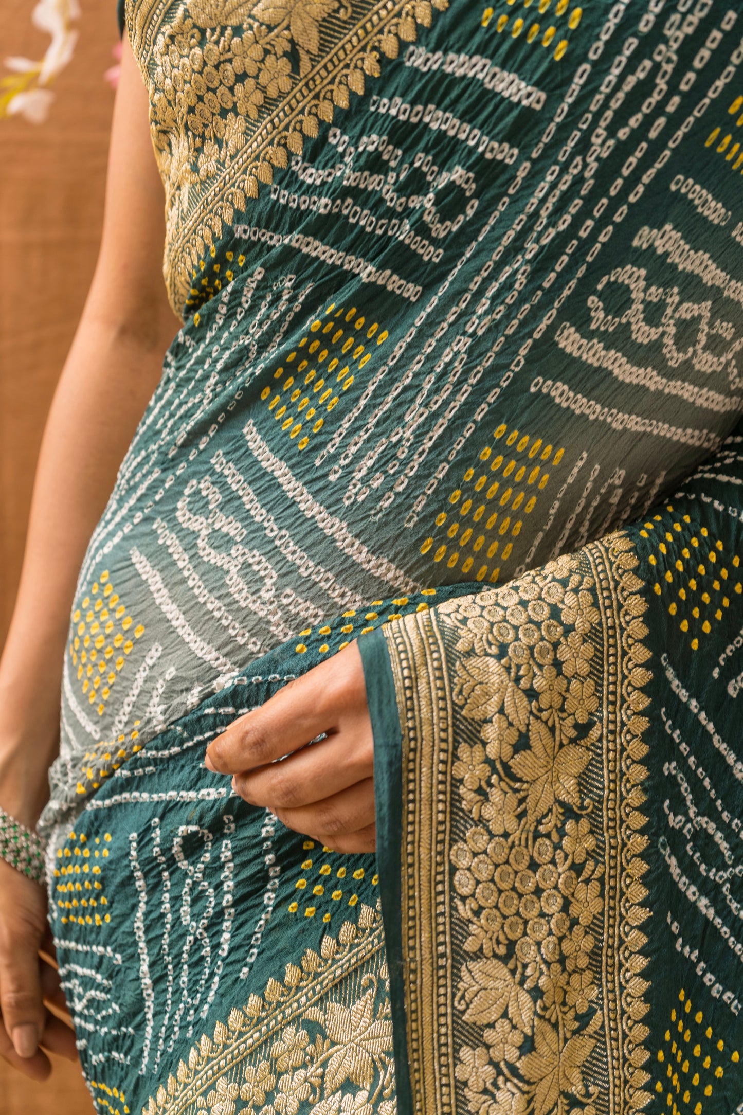 Green Shaded Bandhani with Floral Border Saree