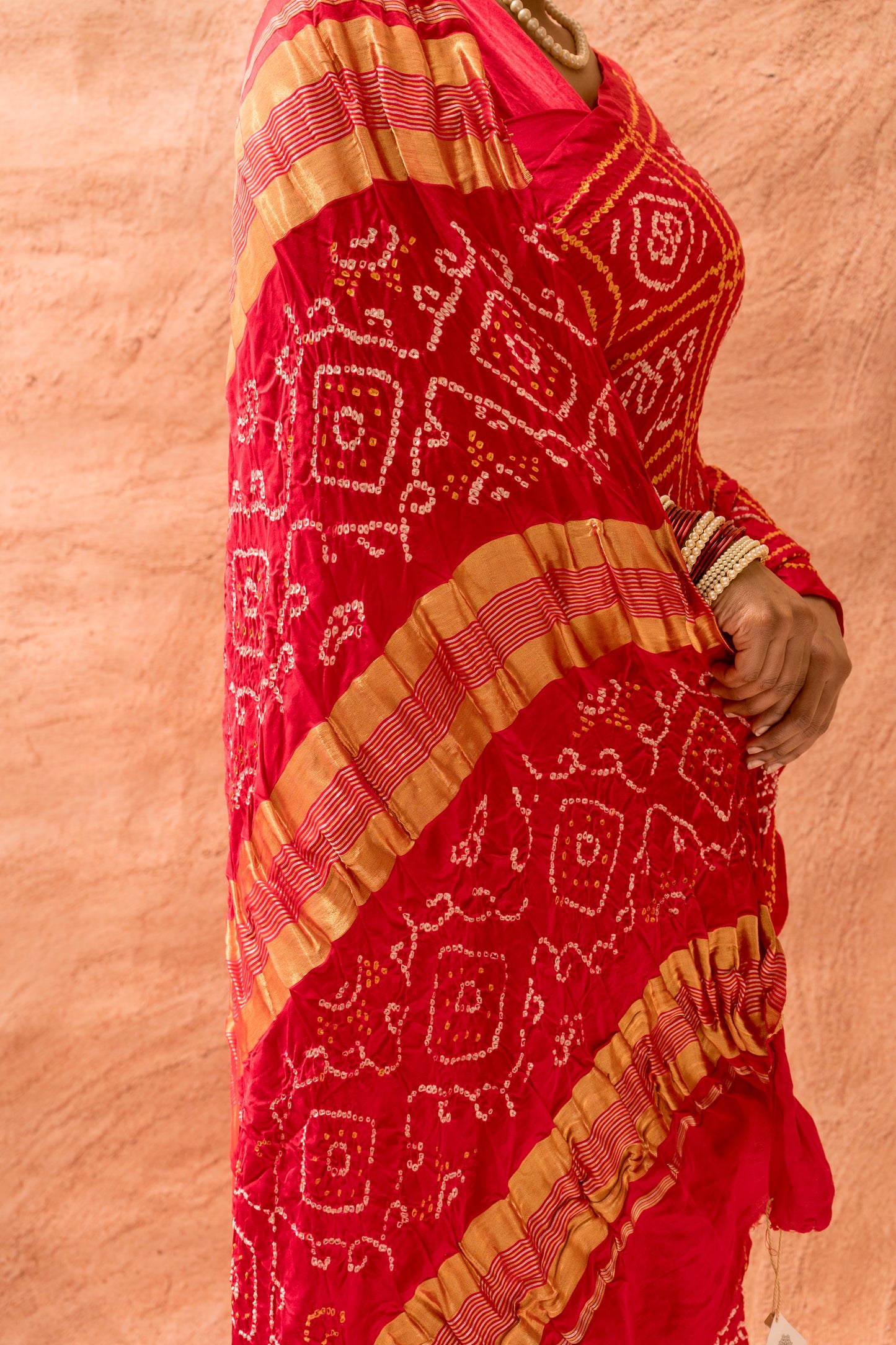 Gajji Gharchola Rai Dana Red Bandhej Saree