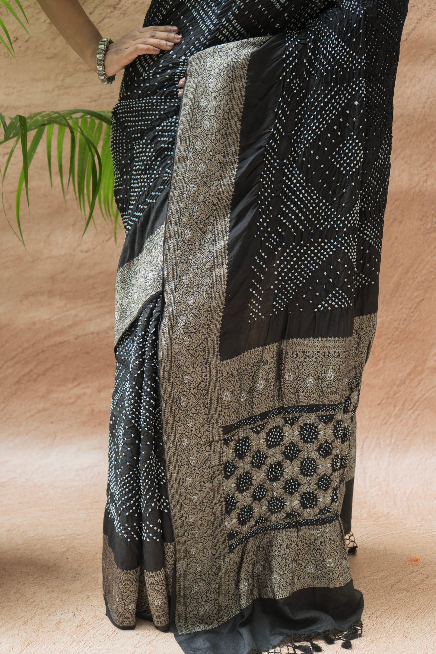 Katan Rai Dana Black Bandhej Saree