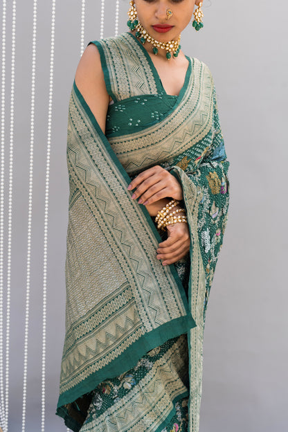 Floral Meenakari Jaal Tussar Green Bandhej Saree