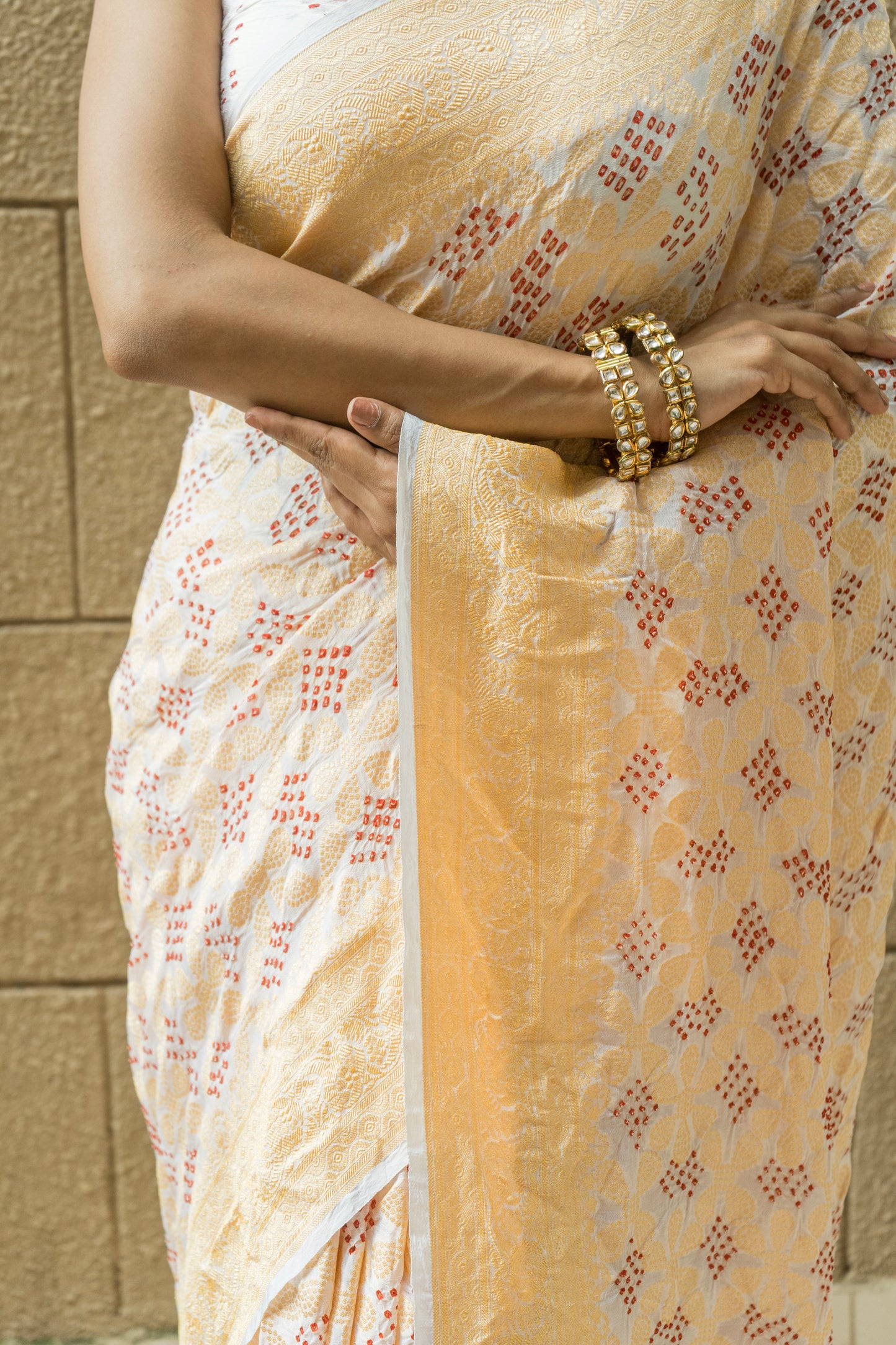 Georgette Neemzari Red Rai Dana Floral (White) Saree