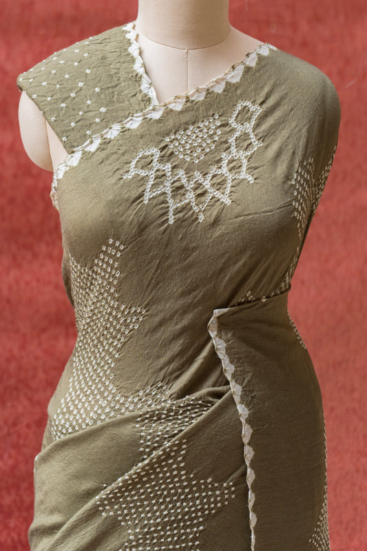 Moonga Rai Dana Olive Green Bandhej Saree