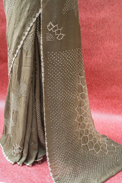 Moonga Rai Dana Olive Green Bandhej Saree