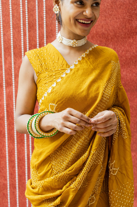Moonga Rai Dana Mustard Bandhej Saree
