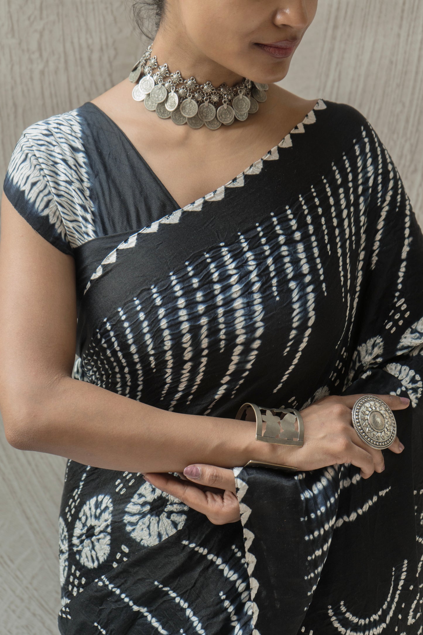 Gajji Shibori Rai Dana Black Bandhej Saree