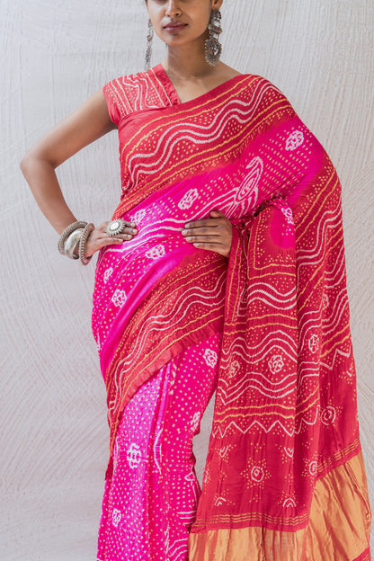 Gajji Rai Dana Ombre Pink-Red Bandhej Saree