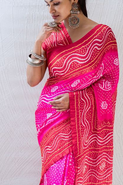 Gajji Rai Dana Ombre Pink-Red Bandhej Saree