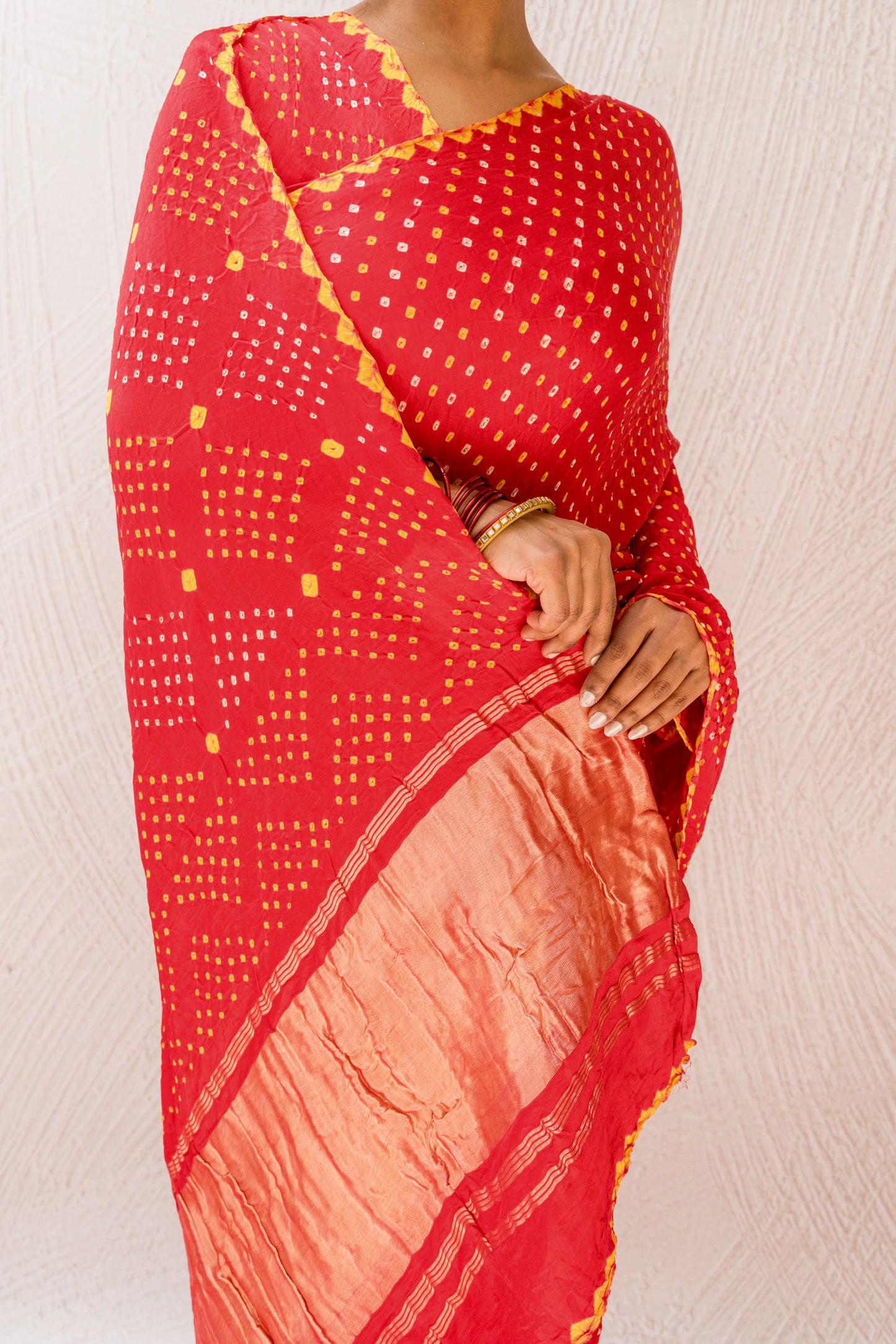 Gajji Rai Dana Red Bandhej Saree