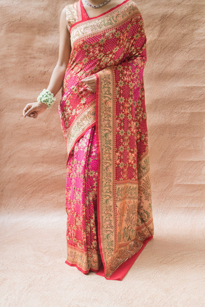 Georgette Warli Jaal Weaving Ombre Rani-Maroon Bandhej Saree