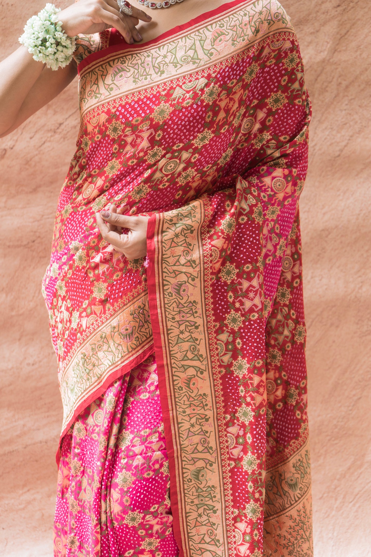 Georgette Warli Jaal Weaving Ombre Rani-Maroon Bandhej Saree