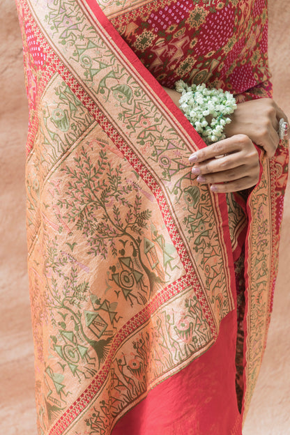 Georgette Warli Jaal Weaving Ombre Rani-Maroon Bandhej Saree