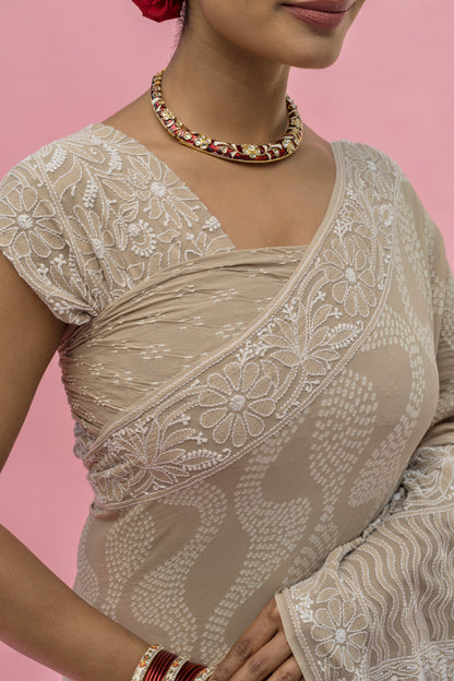 Georgette Lucknowi Light Grey Bandhej Saree