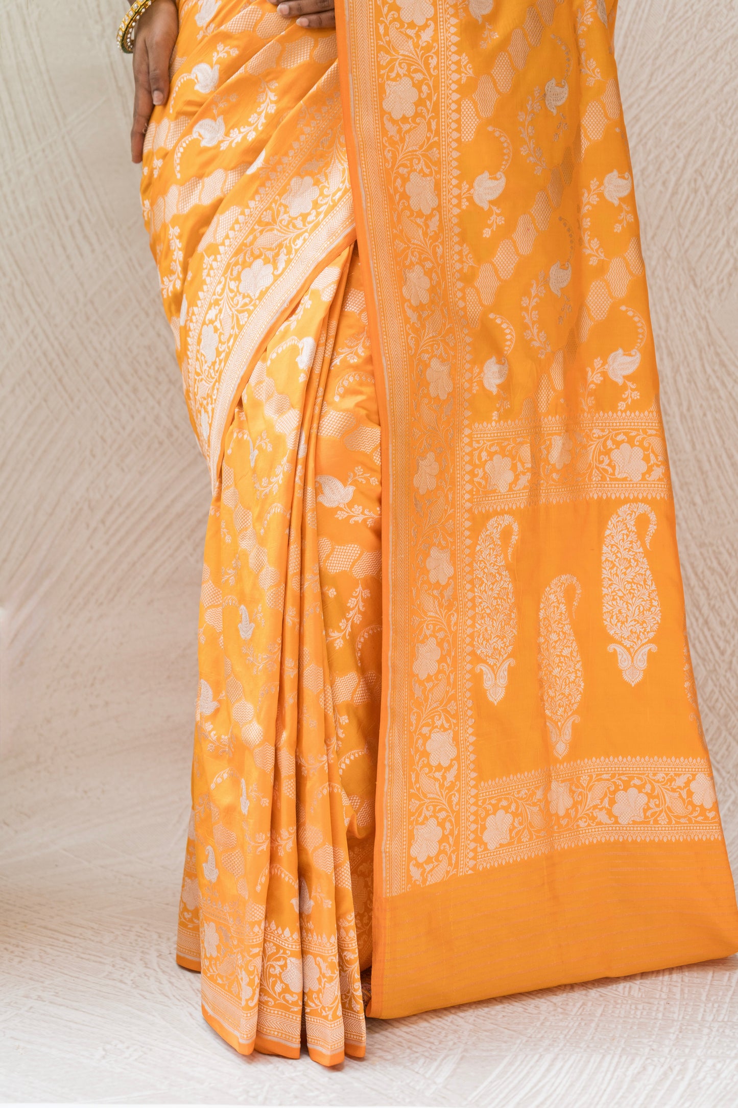 Katan Leheriya Silver Golden Yellow Saree