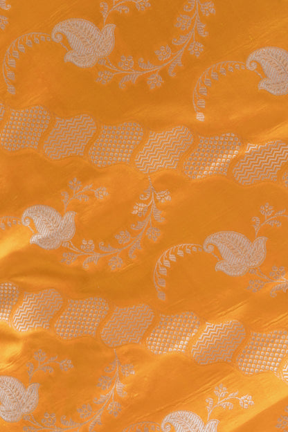 Katan Leheriya Silver Golden Yellow Saree
