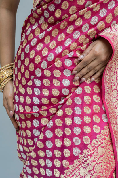 Katan Kadhua Silver Gold Booti Rani Saree