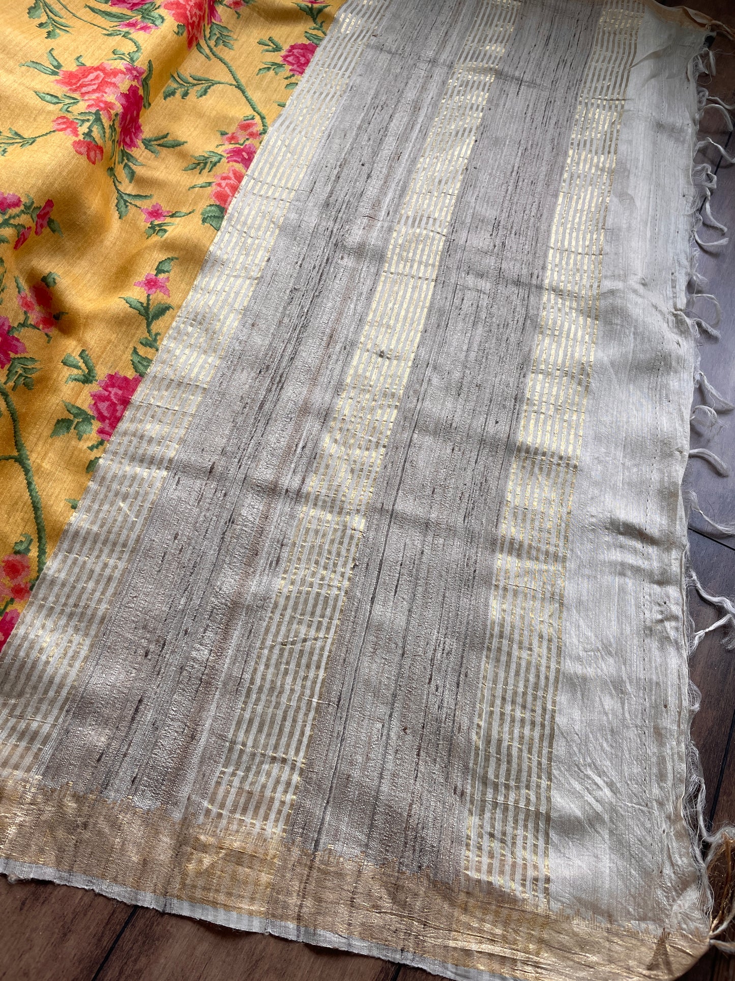 Floral Moonga Printed Yellow Saree