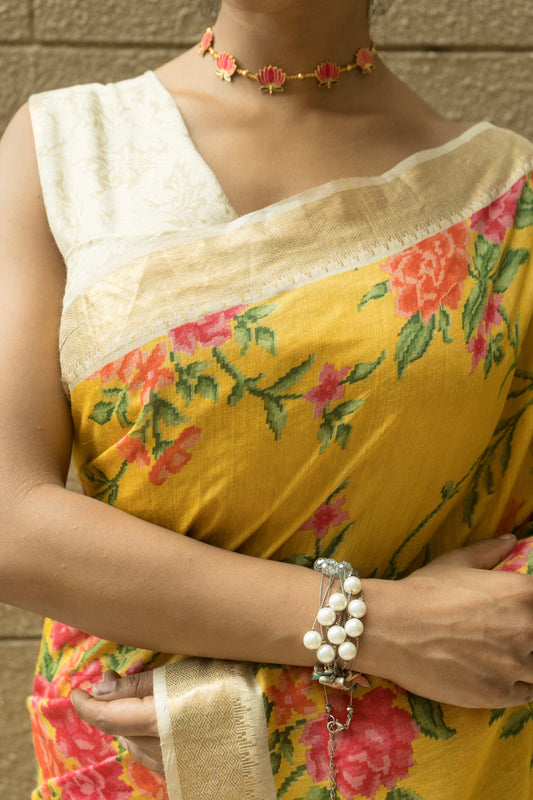 Floral Moonga Printed Yellow Saree