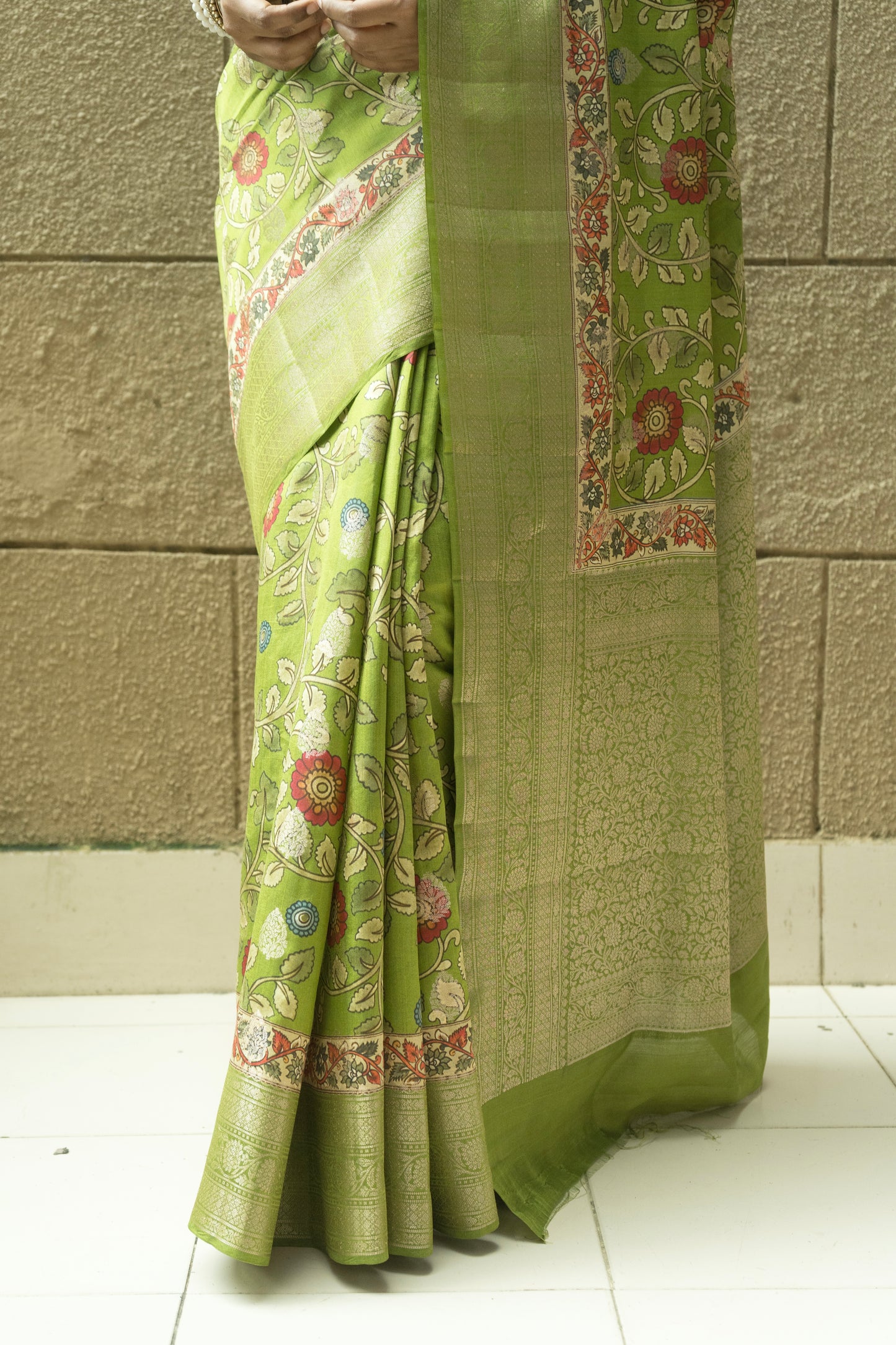 Chiniya Print Weaving Green Saree