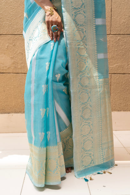 Kora Kadhua Firozi Saree